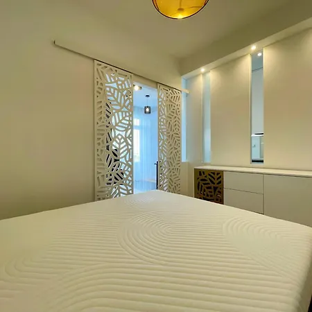 Selected By Market Square Cracovia