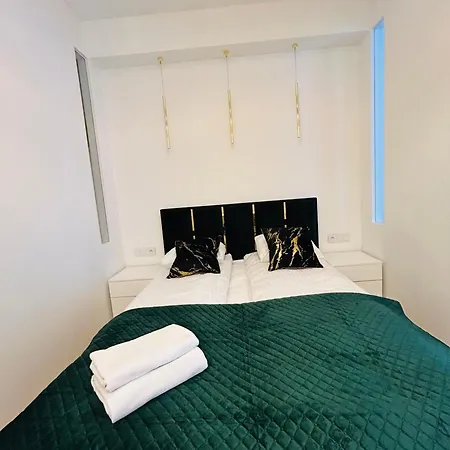 Selected By Market Square * Cracovia