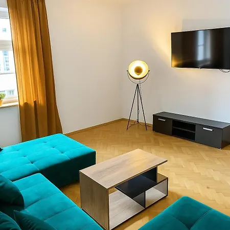 Selected By Market Square Apartment